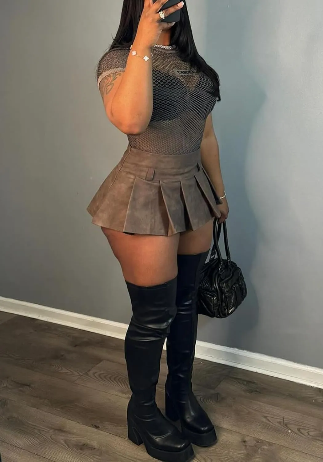 LETSVDO Women's Leather Skirt Mini Pleated High Waisted Y2k A Line Flare Skater Short Skirts