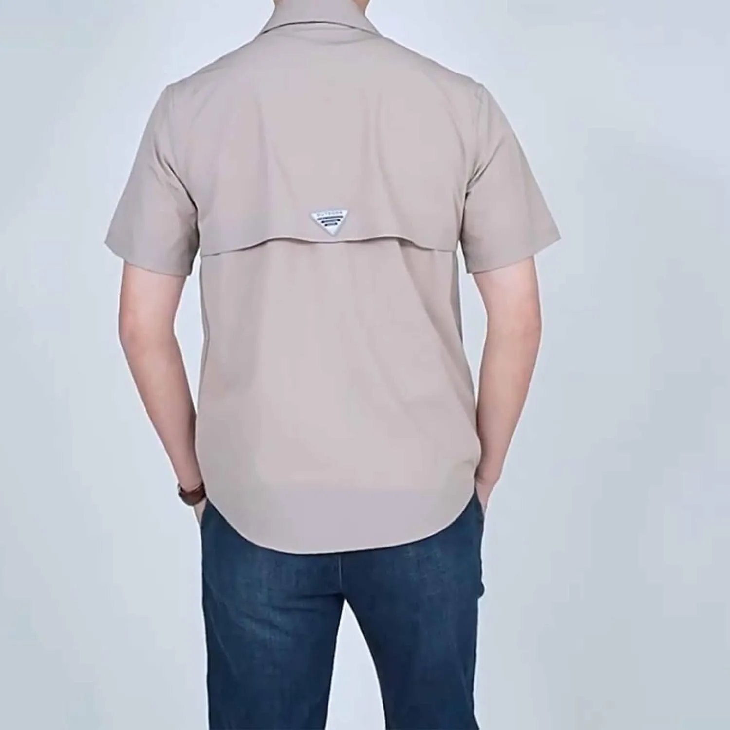 Men's Summer Short Sleeve Shirt Stretch Quick Dry Thin T-Shirt with Pocket Work Slim Button Top