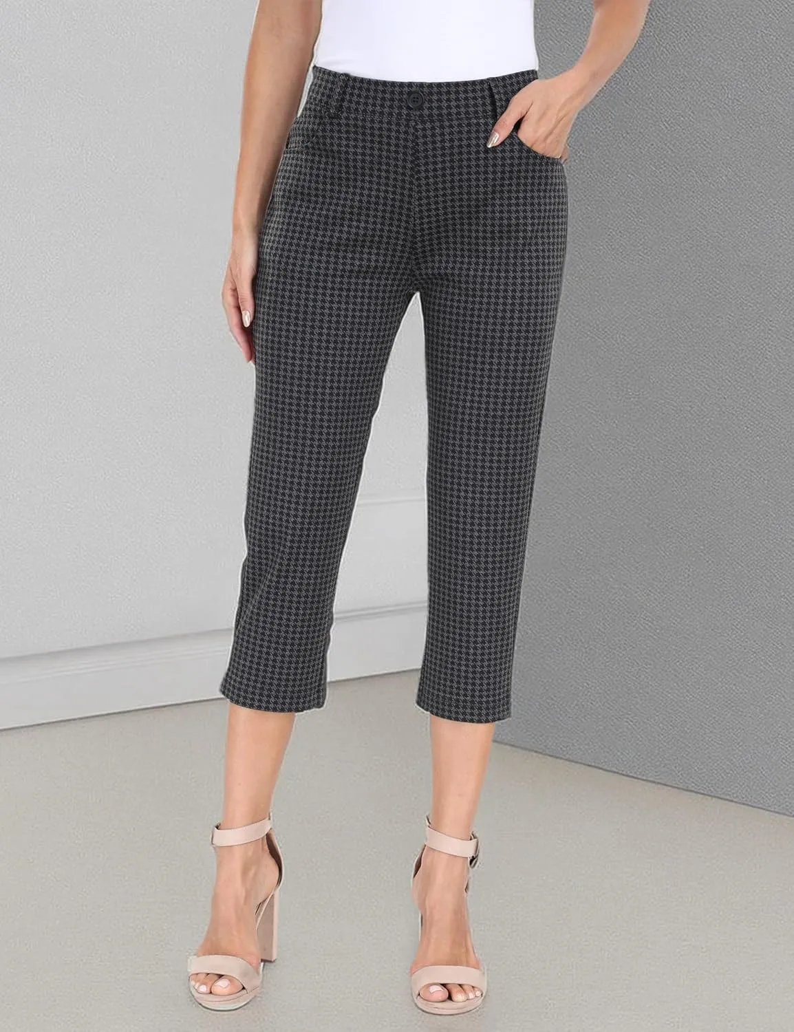 MoFiz Women's Capri Pants Summer Pull-On Stretch Straight Leg Golf Yoga & Business Casual Dressy Cropped Pants with Pockets