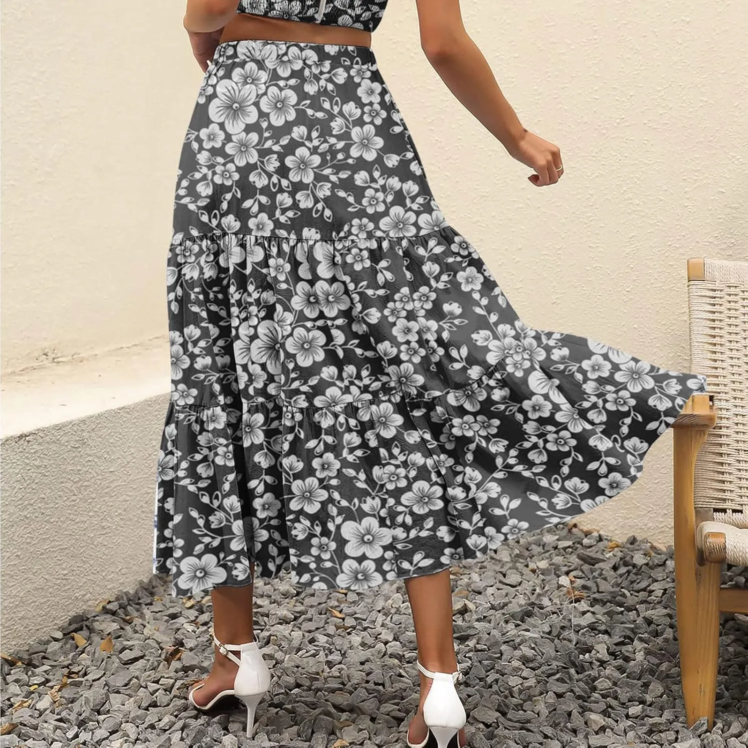 Womens Boho Tiered Maxi Skirt Summer Flowy Beach Skirts Elastic Waistband Midi Skirt Floral Pleated A Line Skirt with Pockets