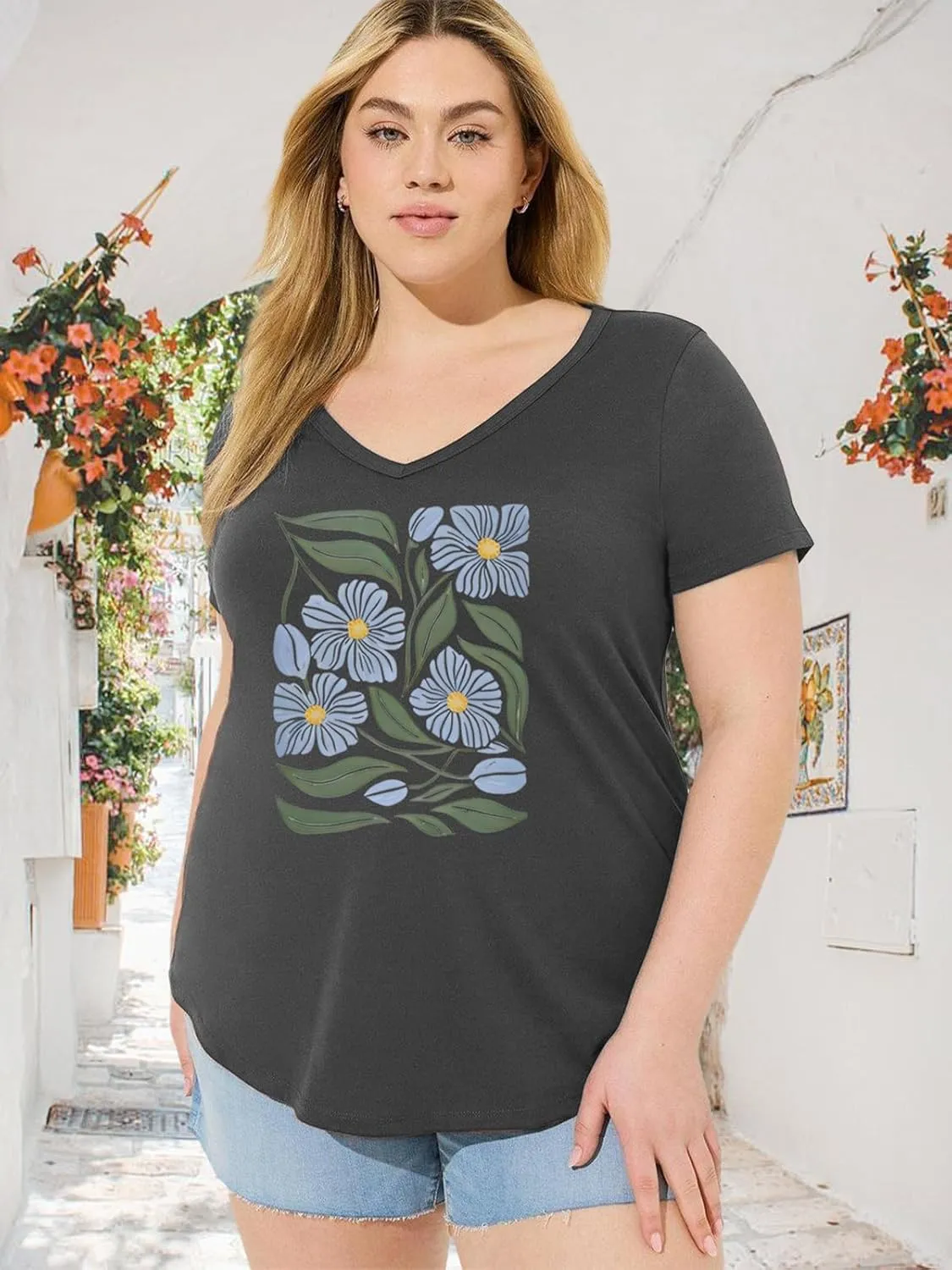 Womens Plus Size Tops Boho Floral Short Sleeve V Neck T-Shirt Casual Summer Wildflower Graphic Tees